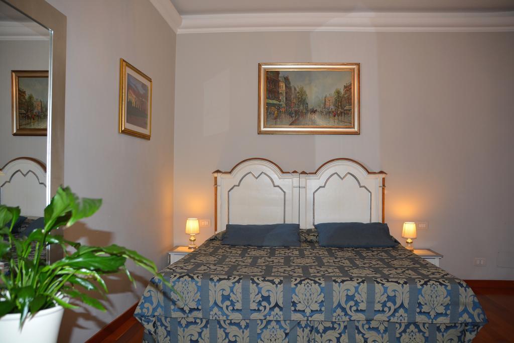 Sotto La Cupola Bed & Breakfast Rome Bilik gambar